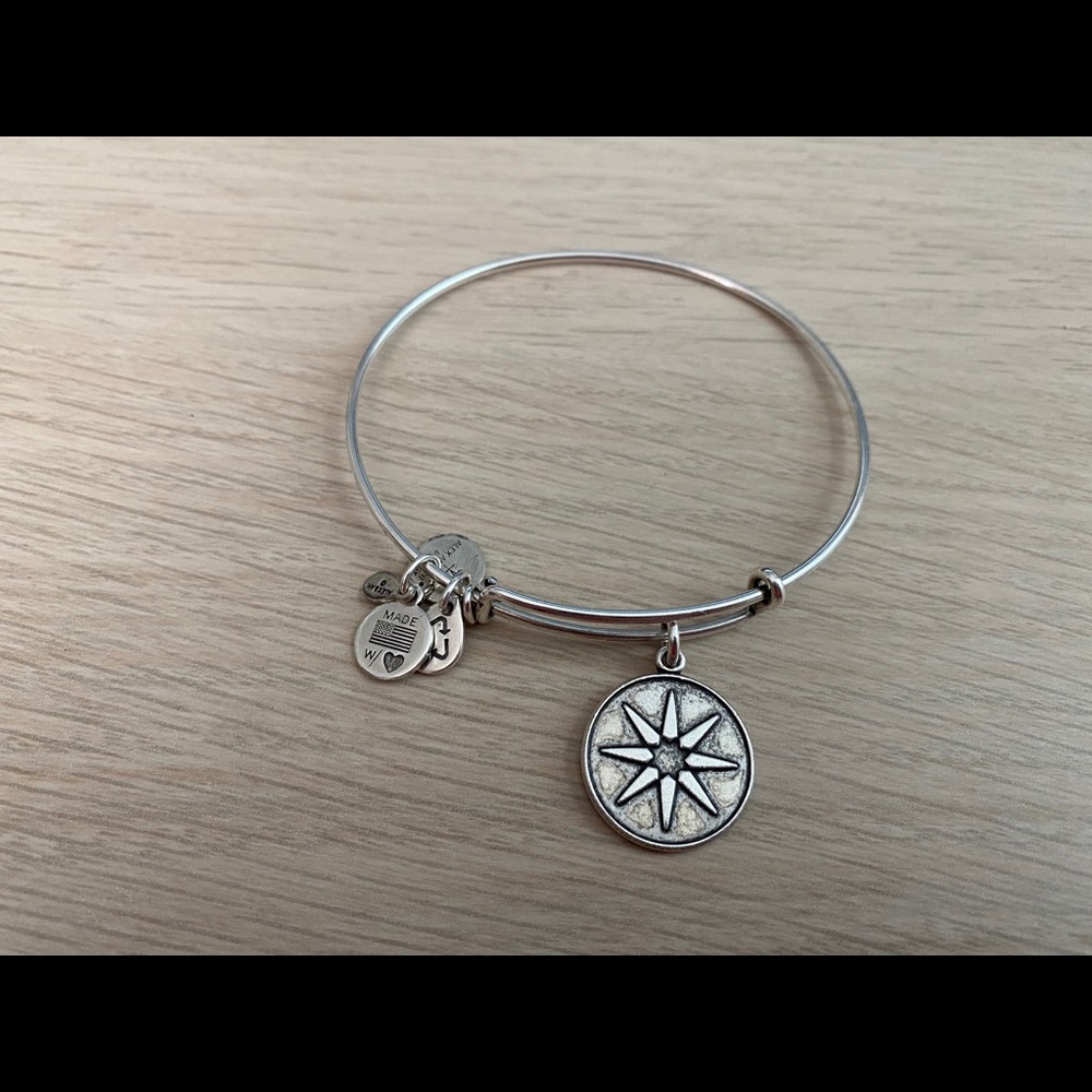 Alex and Ani star bracelet